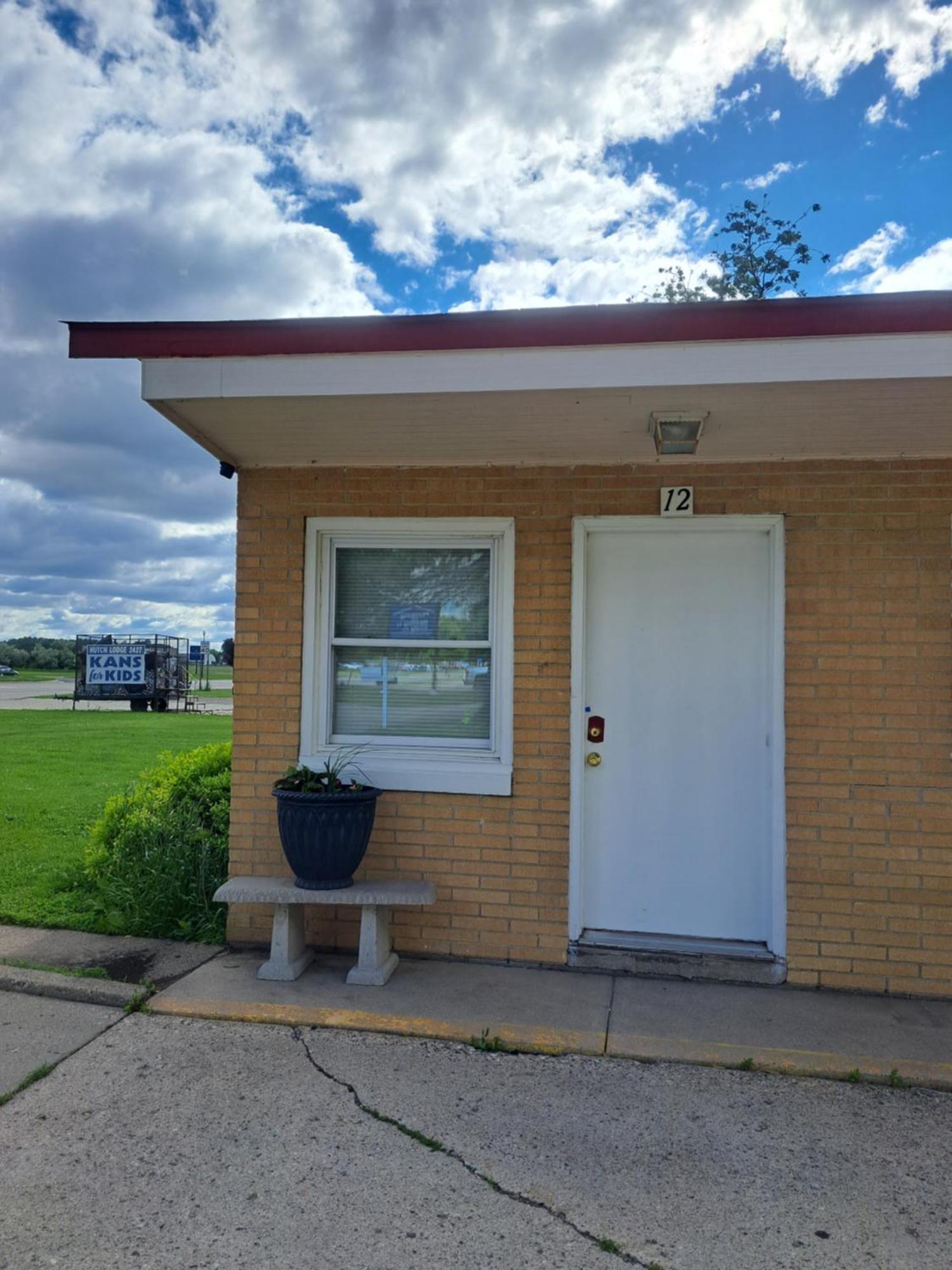 Custom Stay Hutchinson Exterior foto
